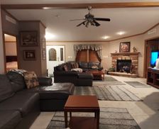 United States Wisconsin Baraboo vacation rental compare prices direct by owner 33545540