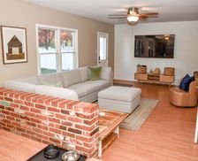 United States Pennsylvania Newtown vacation rental compare prices direct by owner 35757225