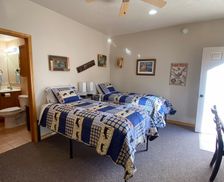 United States Montana Wolf Creek vacation rental compare prices direct by owner 479375