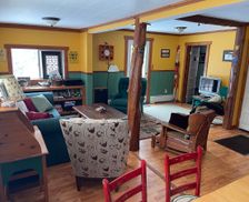 United States New York Minerva vacation rental compare prices direct by owner 1387032