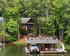 United States North Carolina Henrico vacation rental compare prices direct by owner 227686