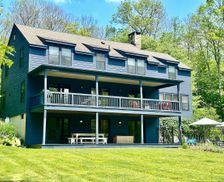 United States New York Stone Ridge vacation rental compare prices direct by owner 1359223