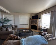United States Oregon Gold Beach vacation rental compare prices direct by owner 321299