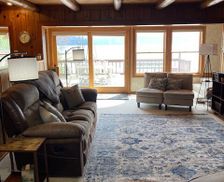 United States Montana Somers vacation rental compare prices direct by owner 11452418