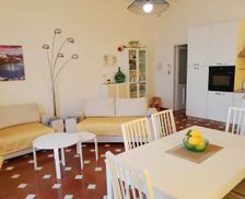 Italy Campania Vietri Sul Mare vacation rental compare prices direct by owner 3872266