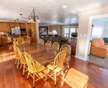 United States Utah Bountiful vacation rental compare prices direct by owner 502295