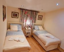 United Kingdom England City of Bristol vacation rental compare prices direct by owner 4896996