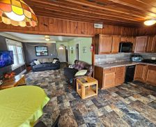 United States Indiana Monticello vacation rental compare prices direct by owner 680961