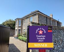 United Kingdom Norfolk Cromer vacation rental compare prices direct by owner 13087854