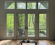 United States New York Bedford Hills vacation rental compare prices direct by owner 33711805