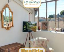 France Provence-Alpes-Côte d'Azur Arles vacation rental compare prices direct by owner 6431831