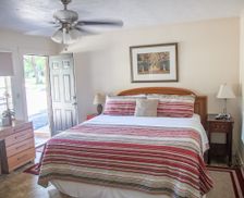 United States Texas Shiner vacation rental compare prices direct by owner 1898384