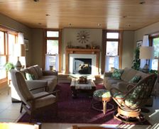 United States Wisconsin Eau Claire vacation rental compare prices direct by owner 2328342