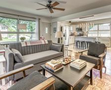 United States Indiana Gary vacation rental compare prices direct by owner 11385308