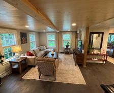 United States New Hampshire Plaistow vacation rental compare prices direct by owner 9697203