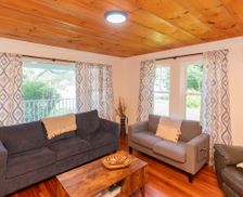 United States New York Livingston Manor vacation rental compare prices direct by owner 11503860