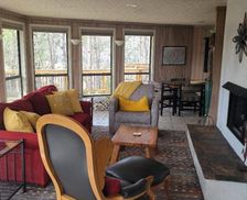 United States North Carolina Black Mountain vacation rental compare prices direct by owner 2755614