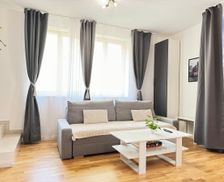 Czechia Hlavní město Praha Praha 2 vacation rental compare prices direct by owner 28072424