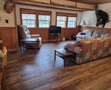 United States Michigan Jackson vacation rental compare prices direct by owner 8272787