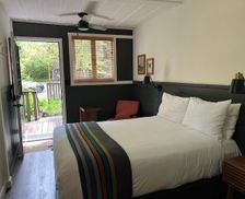 United States California Guerneville vacation rental compare prices direct by owner 10552714