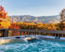 United States Tennessee Gatlinburg vacation rental compare prices direct by owner 11493616