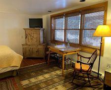 United States New Mexico Arroyo Seco vacation rental compare prices direct by owner 1103061