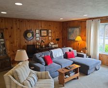 United States Michigan Lake Leelanau vacation rental compare prices direct by owner 1260222