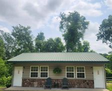 United States Missouri Eminence vacation rental compare prices direct by owner 13315882