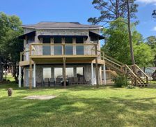 United States Texas Onalaska vacation rental compare prices direct by owner 32478487