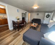 United States Wyoming Cheyenne vacation rental compare prices direct by owner 24934401