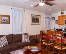 United States New York Deposit vacation rental compare prices direct by owner 35618022