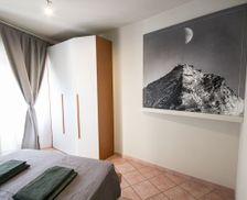 Italy Valle d'Aosta Aosta vacation rental compare prices direct by owner 25106563