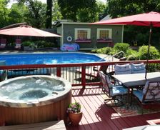 United States New York Fayetteville vacation rental compare prices direct by owner 745596