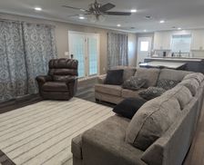 United States Texas Etoile vacation rental compare prices direct by owner 32828934