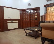 Pakistan Punjab Faisalabad vacation rental compare prices direct by owner 32870802