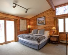 United States Colorado Crested Butte vacation rental compare prices direct by owner 12887304