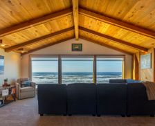 United States Oregon Seal Rock vacation rental compare prices direct by owner 32459388