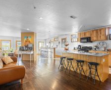 United States Oregon Prineville vacation rental compare prices direct by owner 32414447