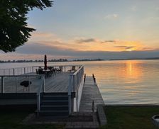 United States New York Sodus Point vacation rental compare prices direct by owner 32617952