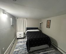 United States Rhode Island Woonsocket vacation rental compare prices direct by owner 33554323