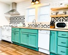United States New York Westfield vacation rental compare prices direct by owner 33531726