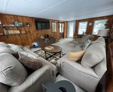 United States Maine Raymond vacation rental compare prices direct by owner 34711587