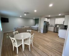 United States North Carolina Pilot Mountain vacation rental compare prices direct by owner 34291303