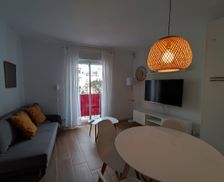 Spain Andalucía Marbella vacation rental compare prices direct by owner 33563859