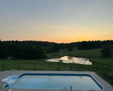 United States North Carolina Pittsboro vacation rental compare prices direct by owner 34194232