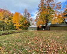 United States Michigan Marquette vacation rental compare prices direct by owner 32301979