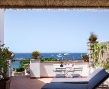 Italy Campania Marina Grande vacation rental compare prices direct by owner 33494010