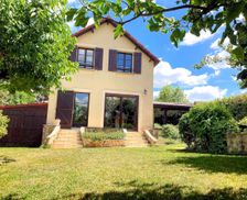 France Île-de-France Bièvres vacation rental compare prices direct by owner 33450368