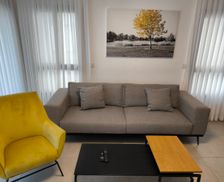 Israel Center District Rehovot vacation rental compare prices direct by owner 34764114