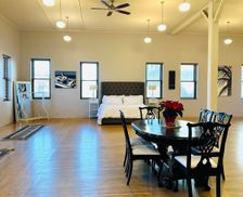 United States North Dakota Grand Forks vacation rental compare prices direct by owner 32758600